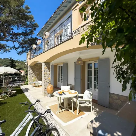 Appartamento Bord De Avec Jardin Dans Ancienne
